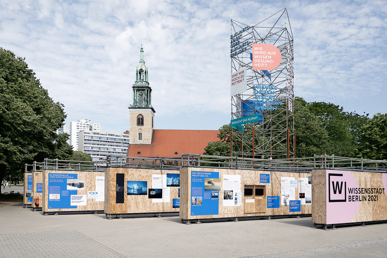 Nadja Wehling - Nadja Wehling_Studio von Fuchs und Lommatzsch_Wissensstadt Berlin_2.jpg